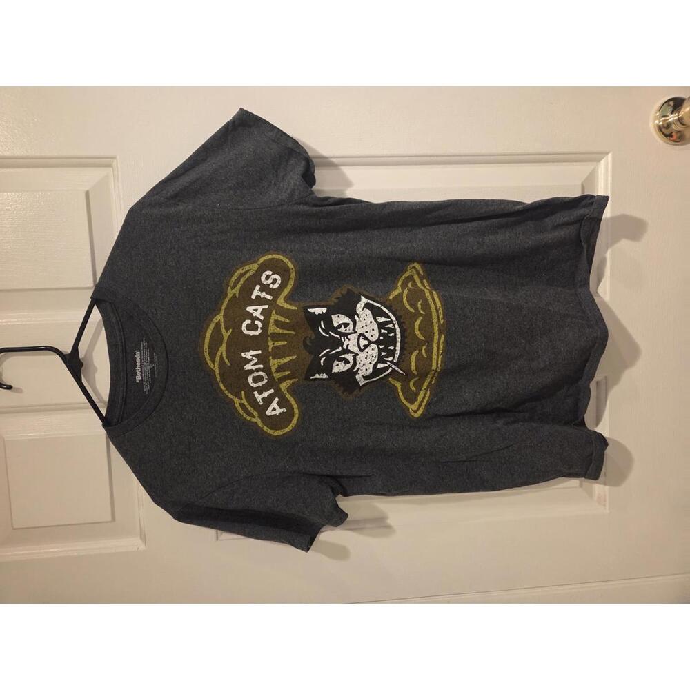 Bethesda Atom Cats size medium fallout 4 Graphic T-Shirt Charcoal Gray - Picture 2 of 5